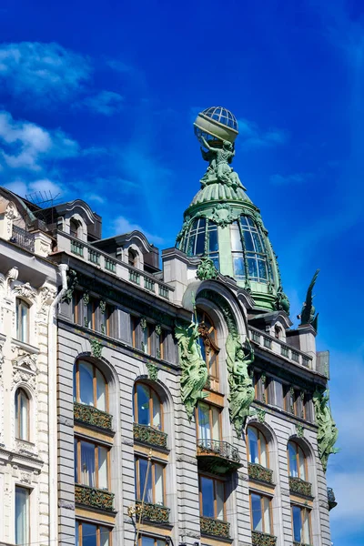 Pohled Architektonické Detaily Slavné Budovy Singer House Petrohradě Dům Knih — Stock fotografie