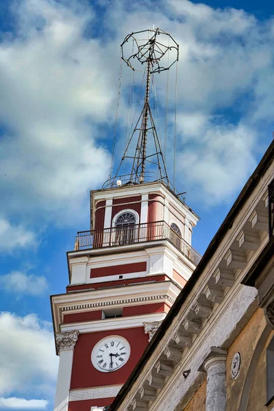 ロシアのSt Petersburg Nevsky ProspectにあるCity Councilビルのタワー 都市の歴史的建造物 デュマタワー — ストック写真