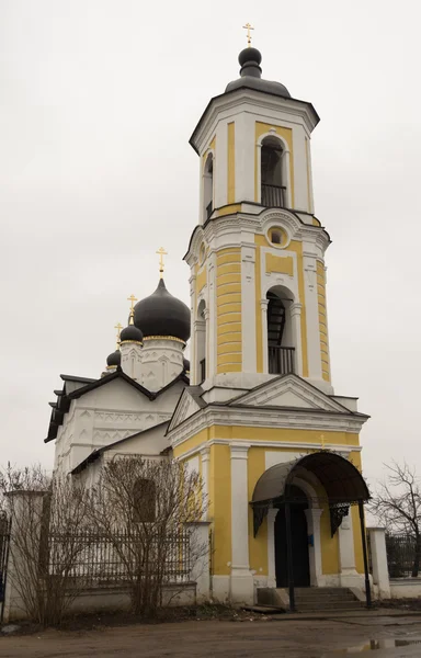 Kostel svatého Mikuláše ve městě staraya russa — Stock fotografie