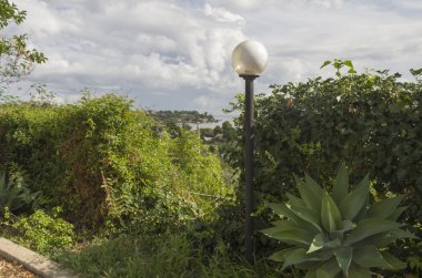 Sonbahar Sicilya'da sahil