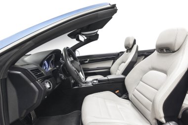 Araba cabriolet iç