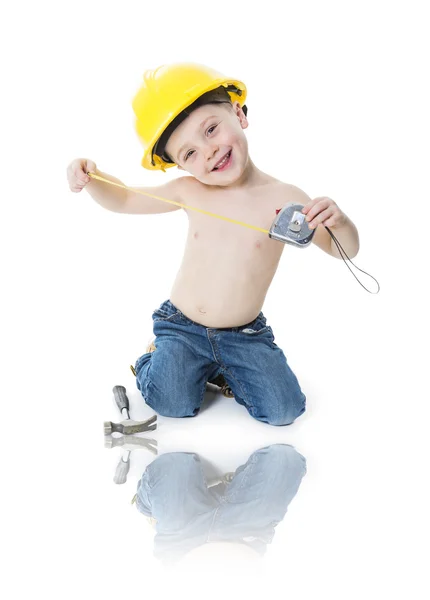 Kind jongen portret dragen als een timmerman — Stockfoto