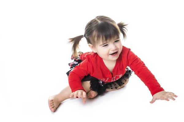 Portret van een 2 jaar oud meisje geïsoleerd op witte achtergrond — Stockfoto