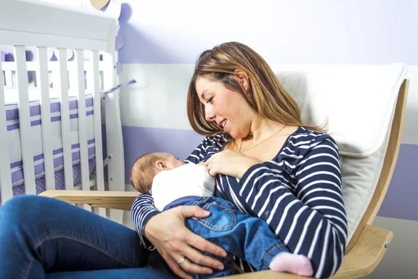 Breast feeding baby. — Stock Photo, Image