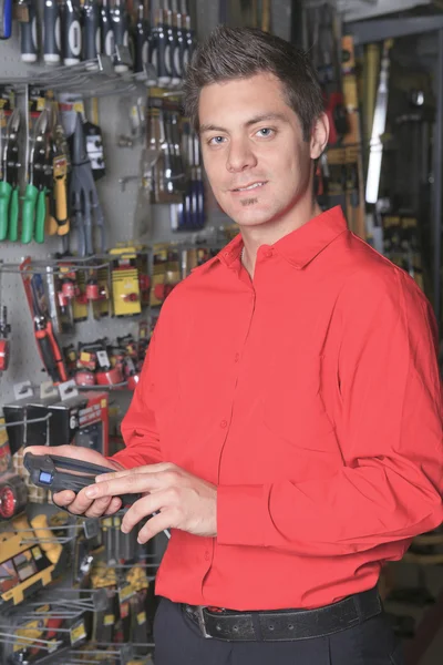 Hardware store employee — Stock Photo, Image