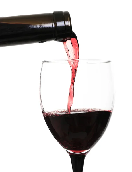Botella de vino tinto y vidrio sobre fondo blanco —  Fotos de Stock