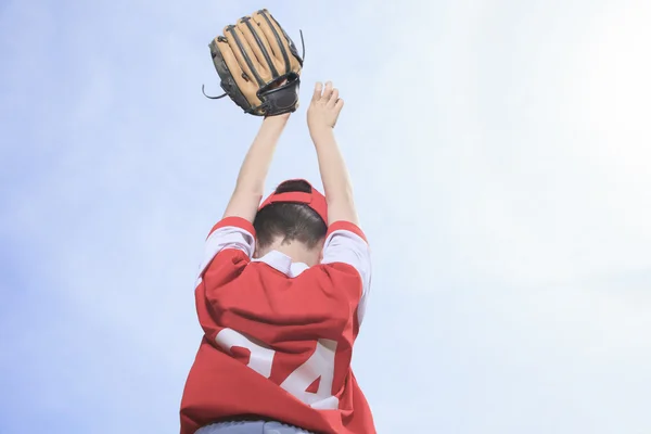 Egy szép boldog játszani baseball gyermek — Stock Fotó