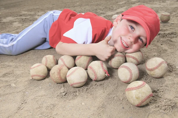 A nice child happy to play baseball — Stock Photo, Image