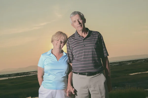 A portrait of a loving senior couple — Stock Photo, Image