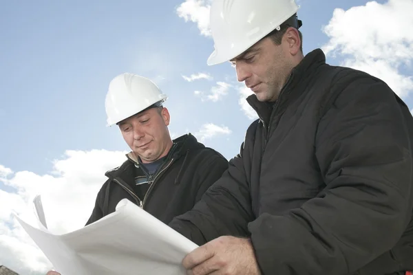 A construction  men working outside — Stock Photo, Image