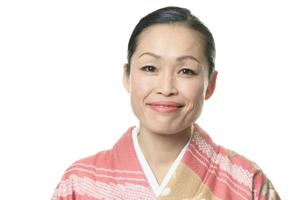 O frumos japonez kimono femeie în alb fundal — Fotografie, imagine de stoc