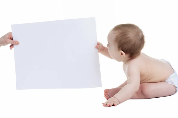 Bebê adorável com banner publicidade em branco — Fotografia de Stock