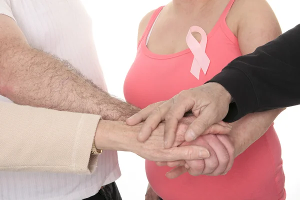 Una mujer con un logotipo de cáncer de mama —  Fotos de Stock