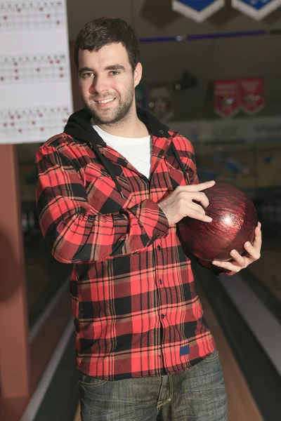 Un jugador de bolos en el callejón —  Fotos de Stock