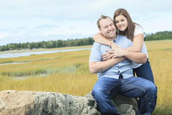 Young happy couple on summer season — Stock Photo, Image