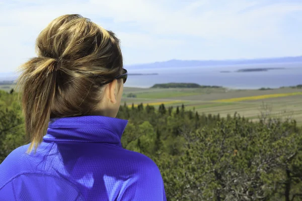 Tourist doing hiking — Stock Photo, Image