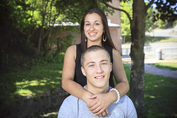 Young adult couple — Stock Photo, Image