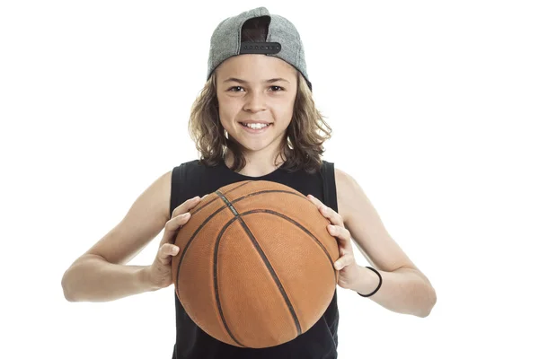 バスケット ボールの少年のポートレート — ストック写真