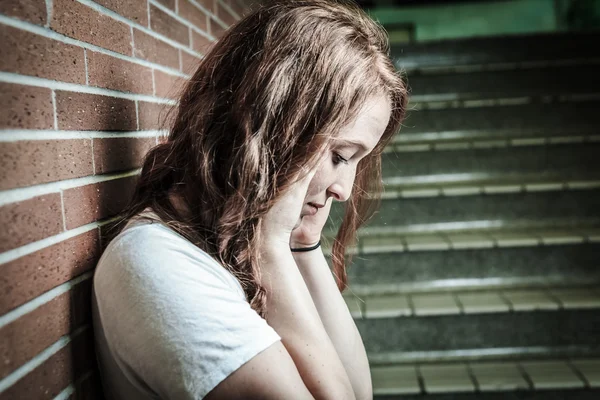 Trauriger einsamer Student — Stockfoto