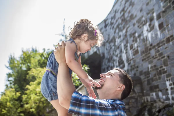 Little Girl with is great father having fun — Stock Photo, Image