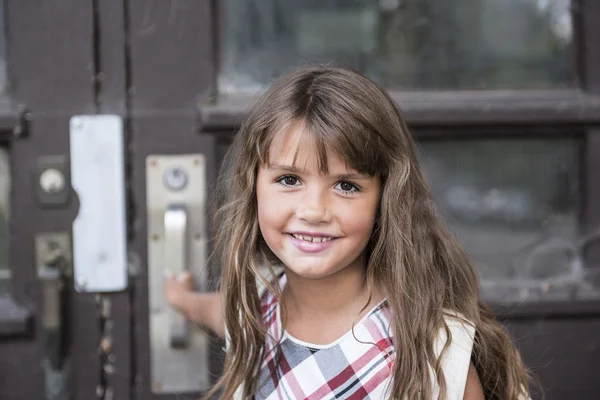 Niña de ocho años de edad —  Fotos de Stock