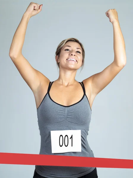 Corredor de maratón mujer Fit - aislado sobre fondo blanco — Foto de Stock