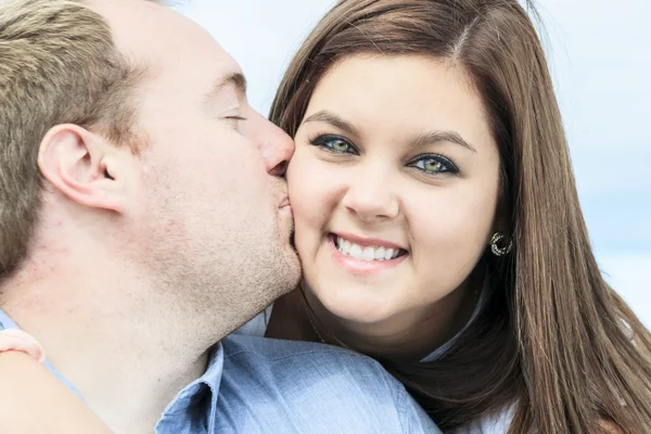 Young happy couple on summer season — Stock Photo, Image