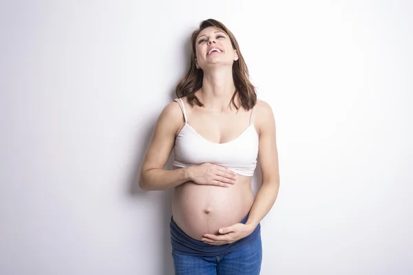 Bellissimo Ritratto di giovane donna incinta — Foto Stock