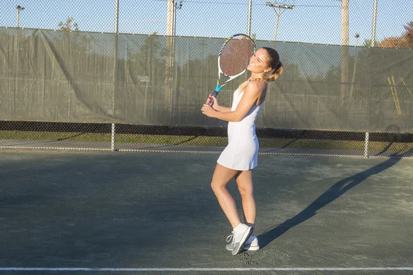 Eine Tennisspielerin — Stockfoto