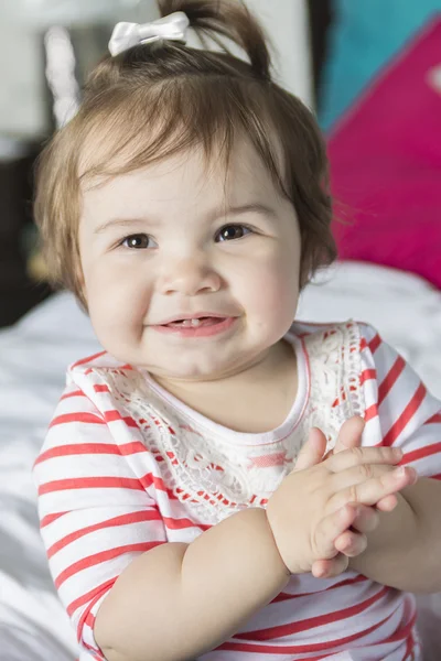 One year old girl in bed — Stock Photo, Image