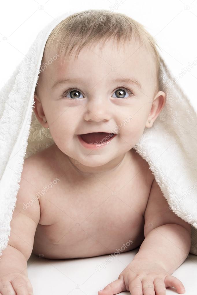 baby covering towel