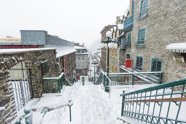 Calle desierta en Quebec Champlain — Foto de Stock