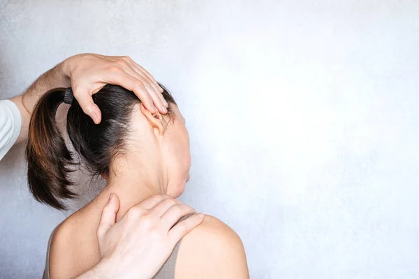 Chiropractor Performing Manipulation Woman Neck Administering Spinal Adjustments Relive Neck — Stock Photo, Image