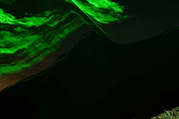 Lazer yeni sanatı bulutlandırır