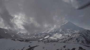 Elbrus 5642 m deniz seviyesinden
