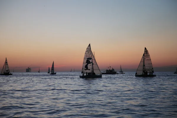 gün batımı yelken