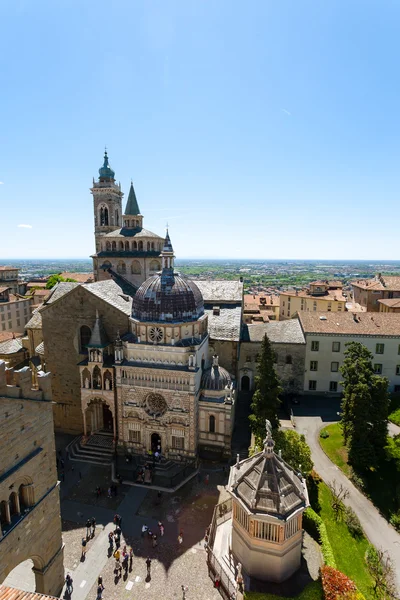 Kathedraal in bergamo, Lombardije, Italië — Stockfoto