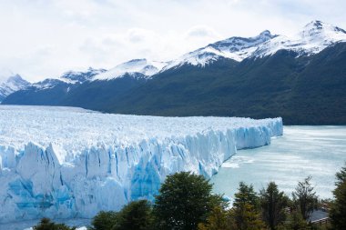 Perito Moreno buzulu manzarası, Patagonya manzarası, Arjantin. Patagonya simgesi