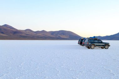 Salar de Uyuni, Bolivya. Dünyadaki en büyük tuz düzlüğü. Bolivya manzarası