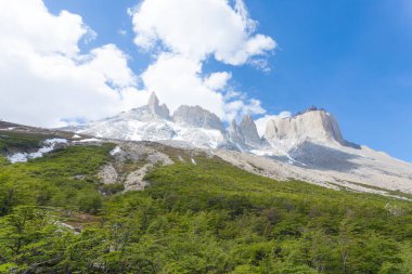 Britanya bakış açısından Fransız Vadisi manzarası, Torres del Paine Ulusal Parkı, Şili. Cuernos del Paine. Şili Patagonya