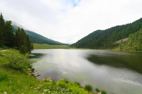 Clear Gölü Panoraması