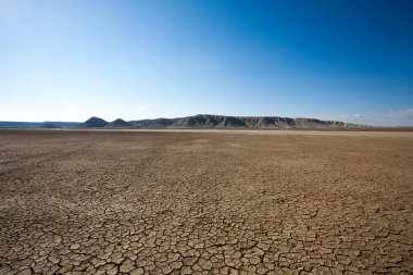 Mangystau çölünde, Kazakistan 'ın ıssız manzarası. Orta Asya simgesi