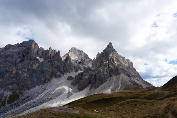 Panorama de los Alpes italianos — Foto de Stock