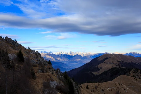 Panorama hivernal depuis Monte Grappa, Italie — Photo