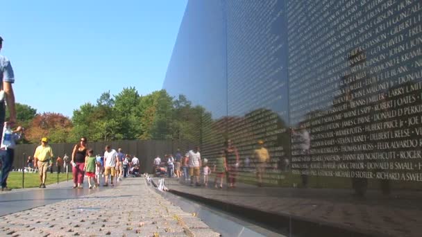 Memorial de Veteranos de Vietnam en Washington DC — Vídeos de Stock