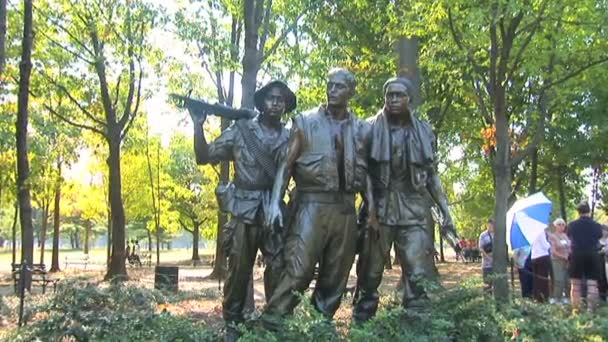 Vietnam Veterans staty i Washington Dc — Stockvideo