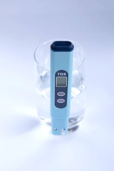 Tds Measurement Water Electronic Meter Glass Water — Stock Photo, Image