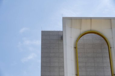 Modern bir şehrin mimarisi.