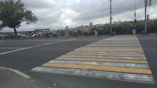 Volga Nehri 'ne yaya geçidi.