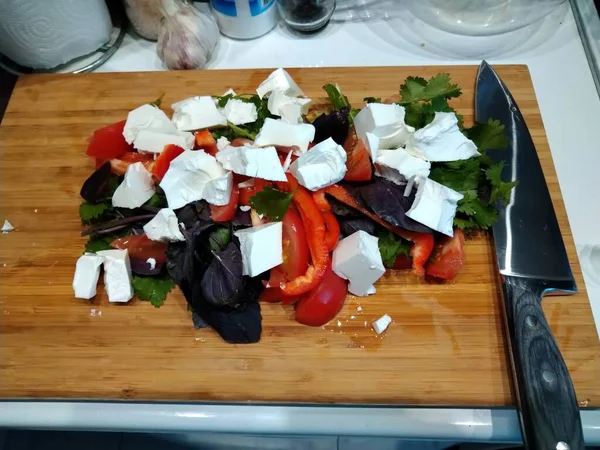 Red Sweet Pepper Salad Mazzarella Basil Wooden Board — Stock Photo, Image